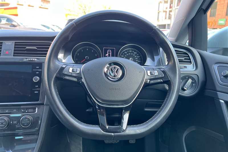 Used Volkswagen Golf 2020 for sale - 78172857: Photo 11