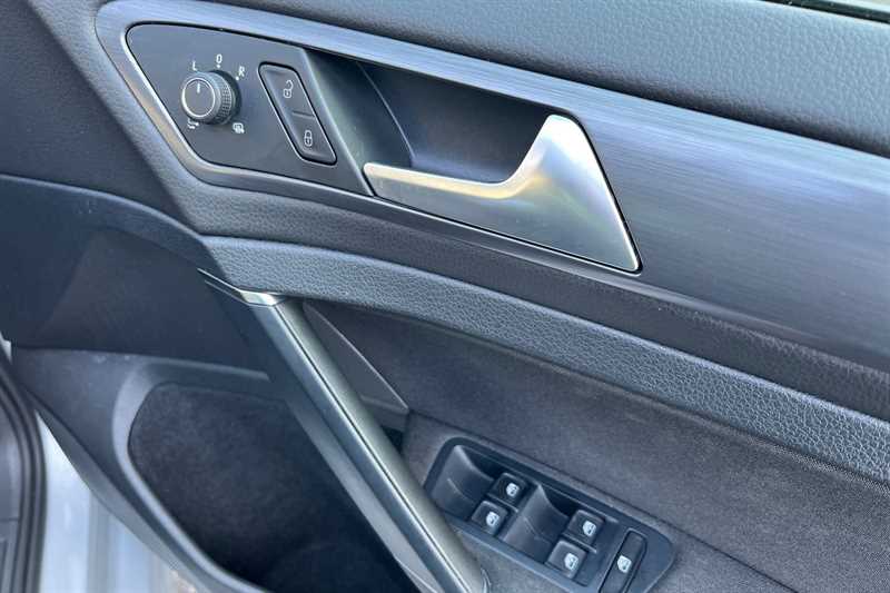 Used Volkswagen Golf 2020 for sale - 78172857: Photo 18