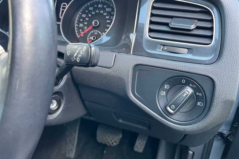 Used Volkswagen Golf 2020 for sale - 78172857: Photo 26