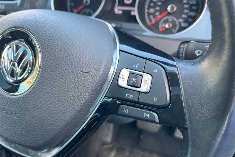 Used Volkswagen Golf 2020 for sale - 78172857: Photo 27