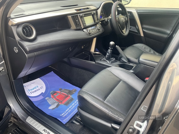 Used Toyota RAV4 2015 for sale - 77244398: Photo 16