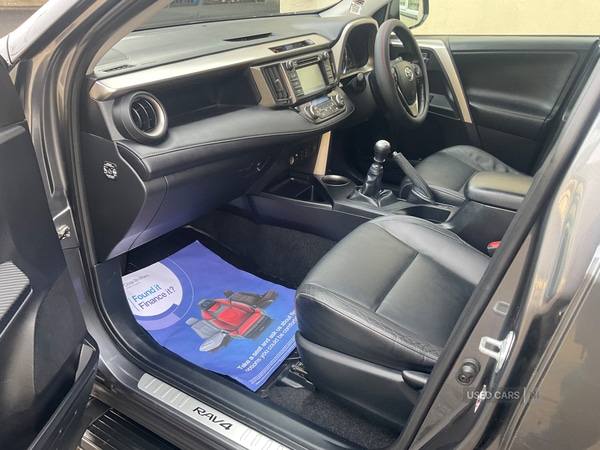 Used Toyota RAV4 2015 for sale - 77244398: Photo 18