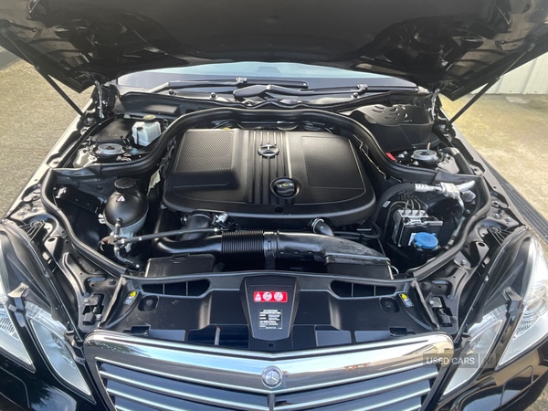 Used Mercedes-Benz E Class 2012 for sale - 76729136: Photo 12