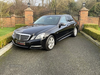 Used Mercedes-Benz E Class 2012 for sale - 76729136: Photo