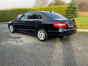 Used Mercedes-Benz E Class 2012 for sale - 76729136: Photo