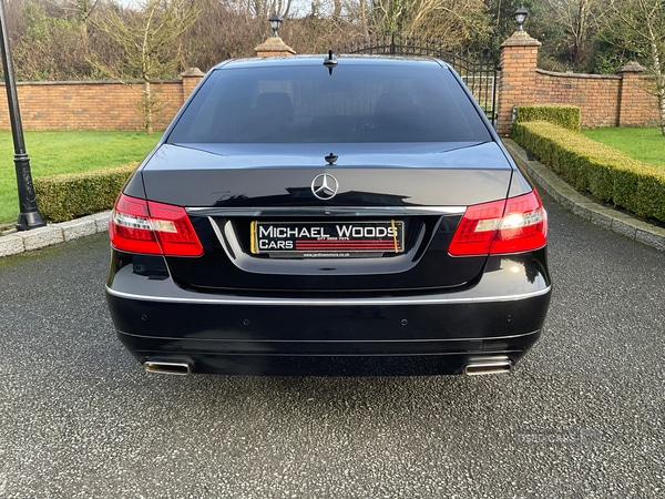 Used Mercedes-Benz E Class 2012 for sale - 76729136: Photo 6