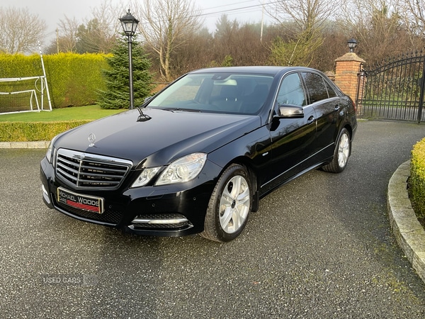 Used Mercedes-Benz E Class 2012 for sale - 76729136: Photo 9