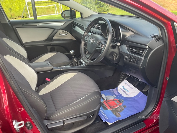 Used Toyota Avensis 2017 for sale - 76500274: Photo 14