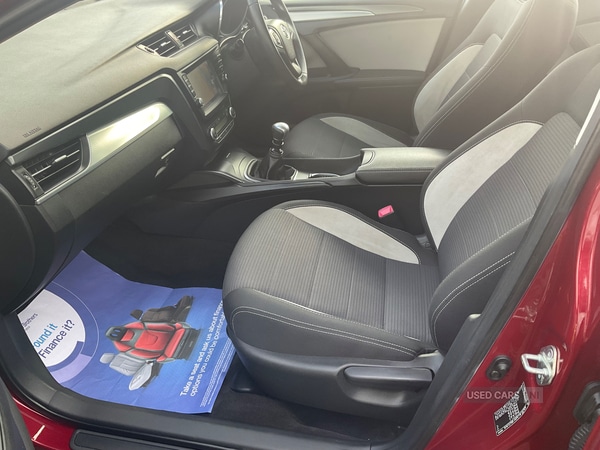 Used Toyota Avensis 2017 for sale - 76500274: Photo 18