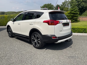 Used Toyota RAV4 2015 for sale - 79192469: Photo