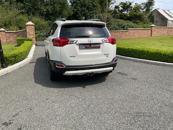 Used Toyota RAV4 2015 for sale - 79192469: Photo