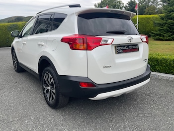 Used Toyota RAV4 2015 for sale - 79426998: Photo