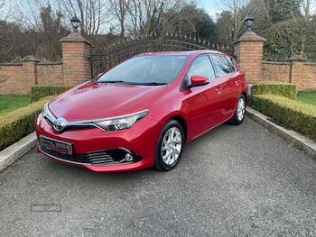 Toyota Auris feature image
