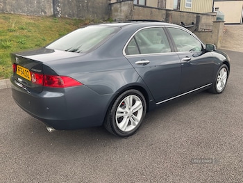 Used Honda Accord 2004 for sale - 79566336: Photo