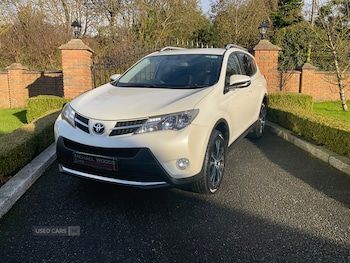 Used Toyota RAV4 2015 for sale - 76433739: Photo