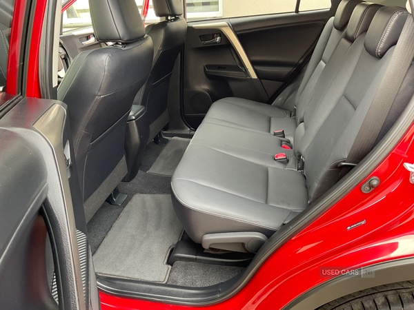 Used Toyota RAV4 2015 for sale - 76522895: Photo 16