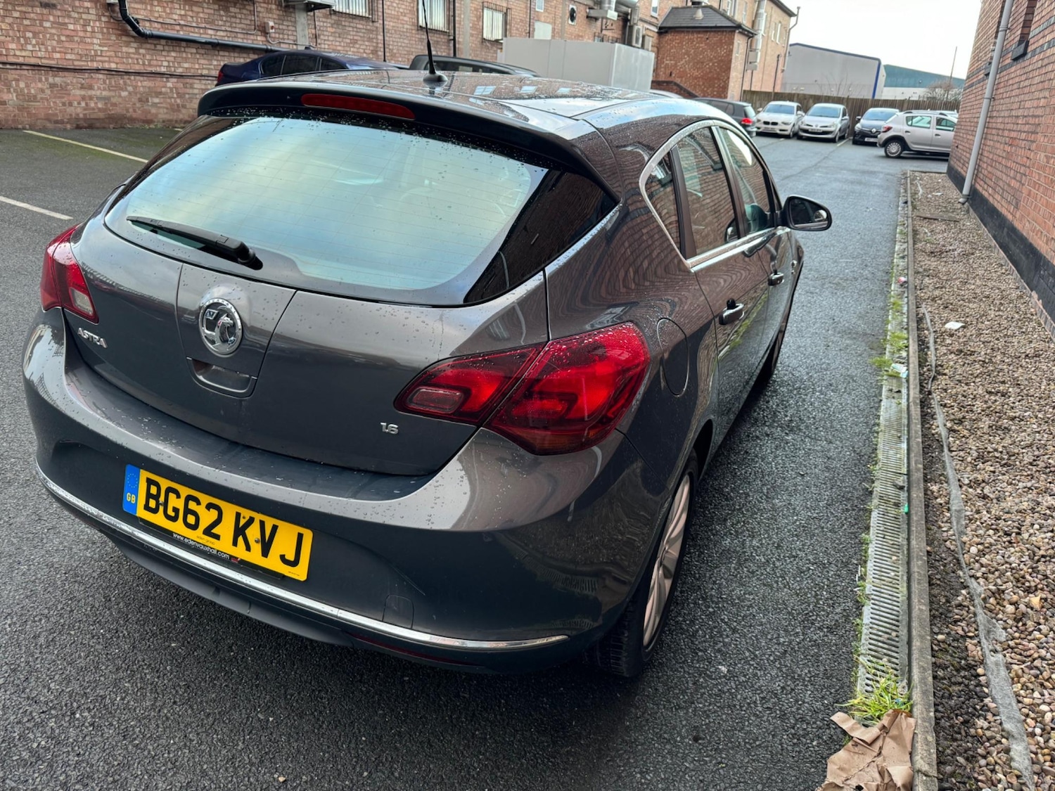 Vehicle 21