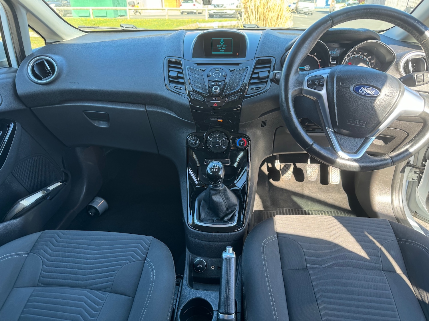 Used Ford Fiesta 2015 for sale - 77545477: Photo 13