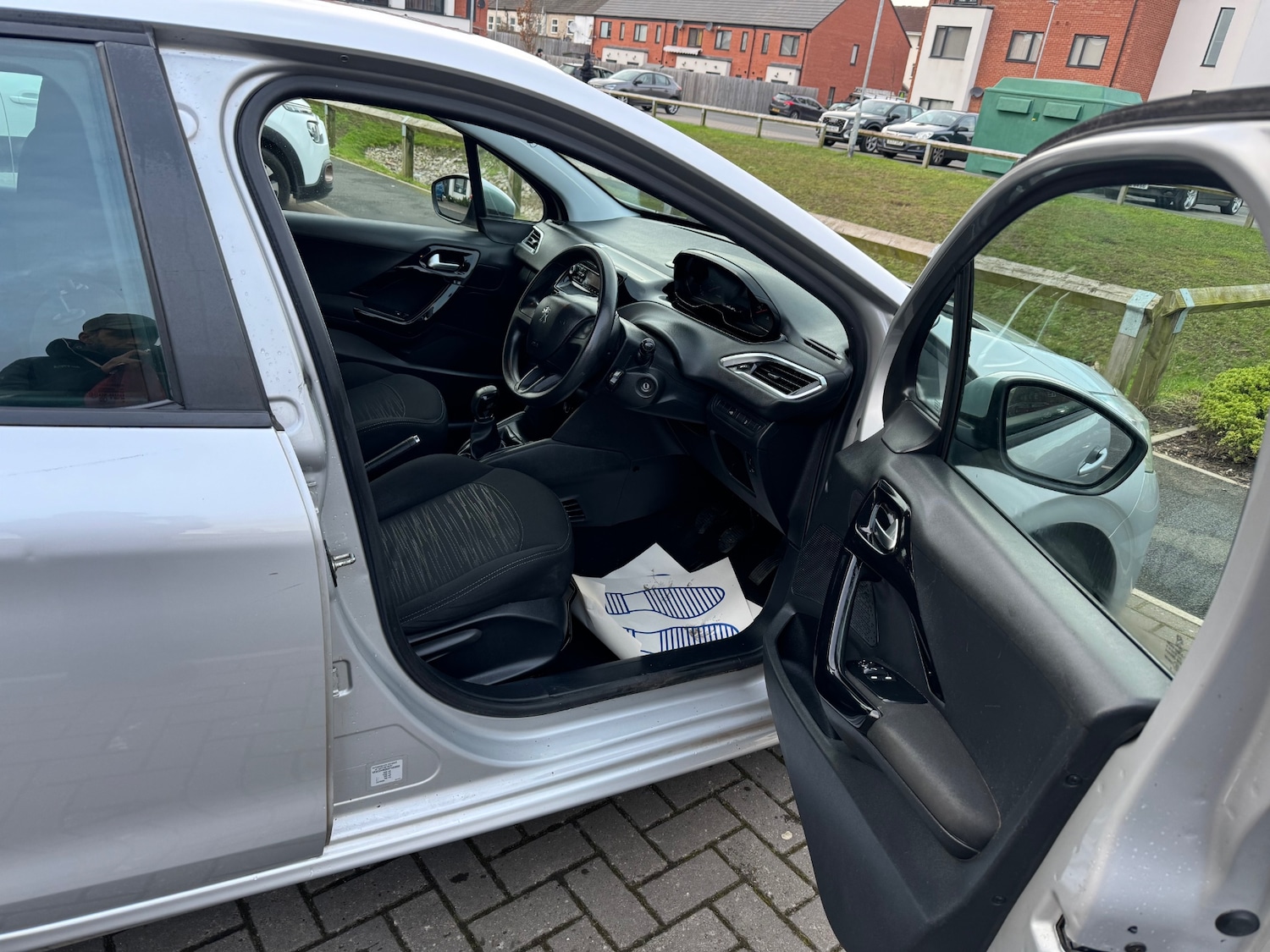 Used Peugeot 208 2013 for sale - 77099994: Photo 16