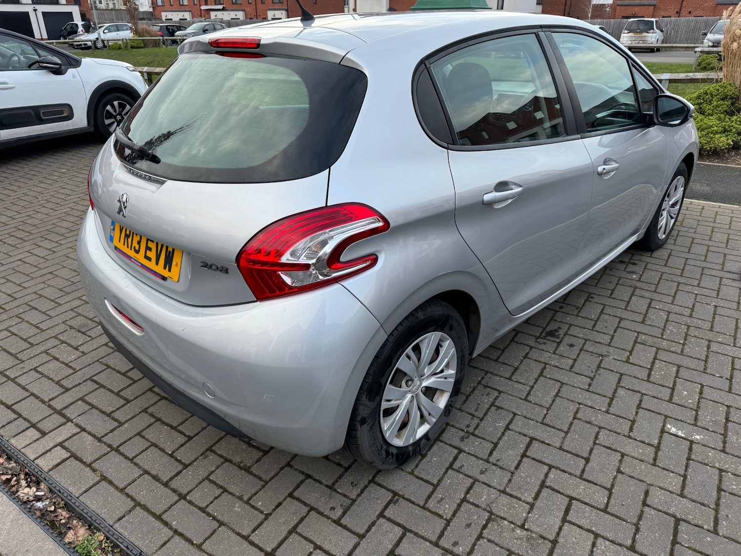 Used Peugeot 208 2013 for sale - 77099994: Photo 5
