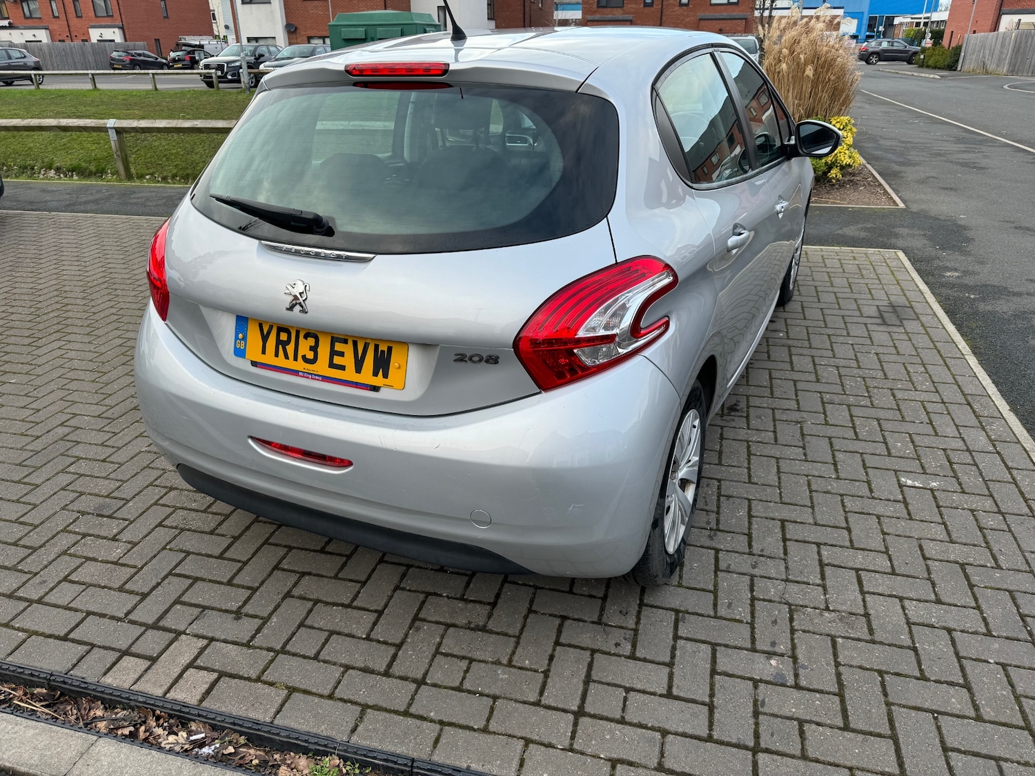 Used Peugeot 208 2013 for sale - 77099994: Photo 6