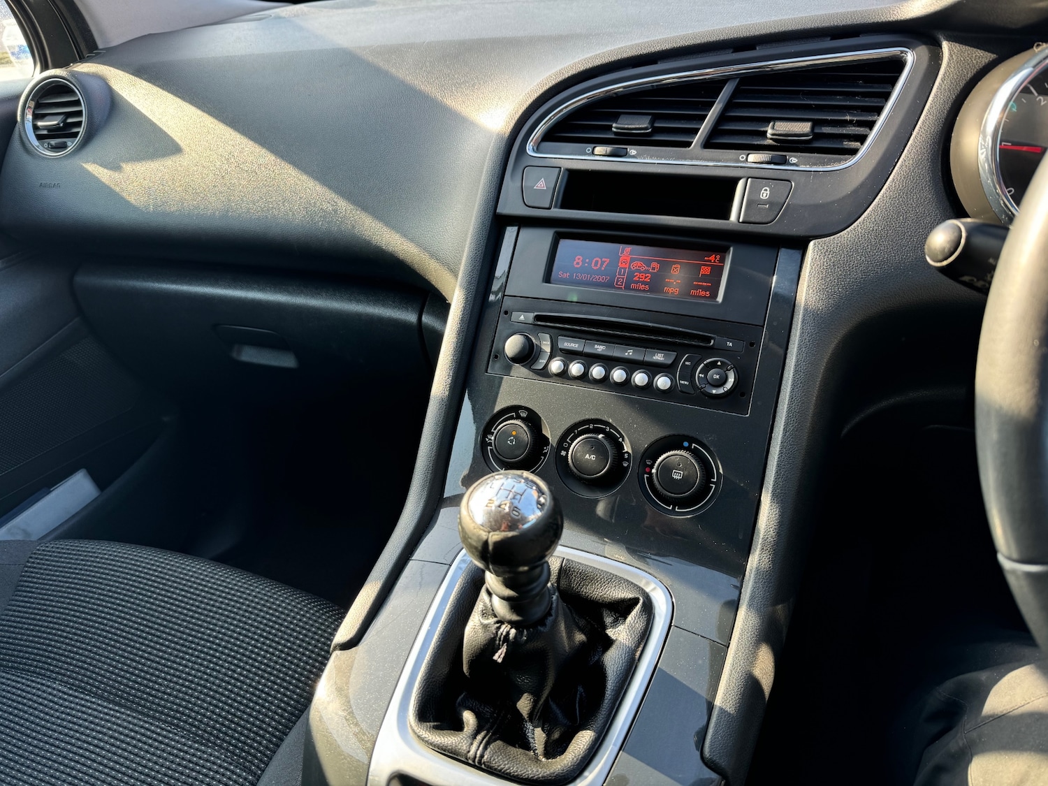 Used Peugeot 5008 2012 for sale - 77159637: Photo 20