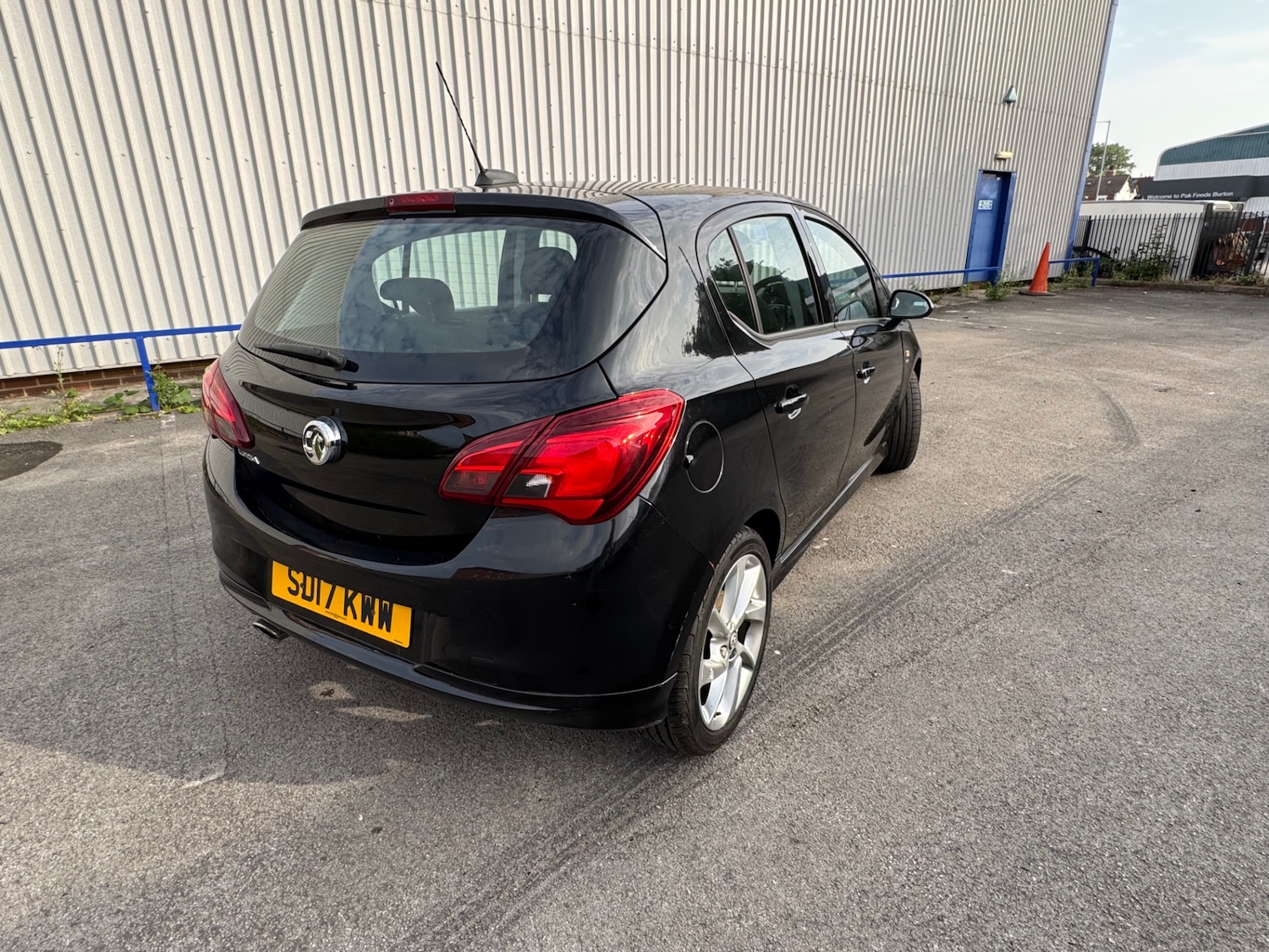 Used Vauxhall Corsa 2017 for sale - 76669188: Photo 9