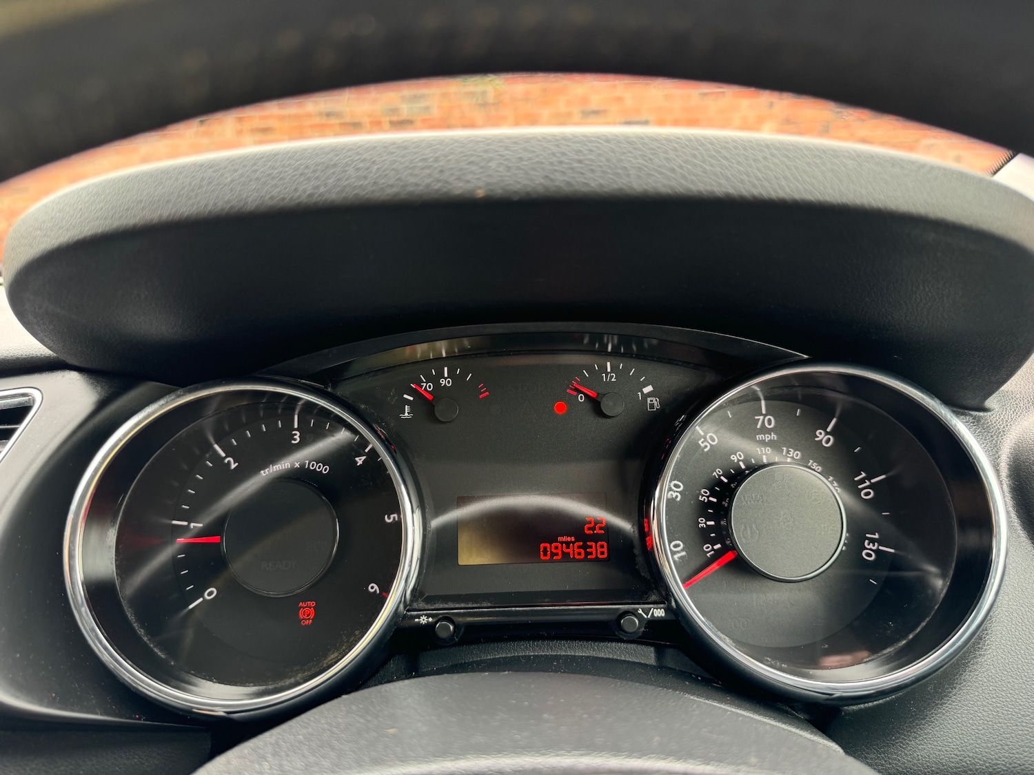 Used Peugeot 3008 2014 for sale - 77159250: Photo 3