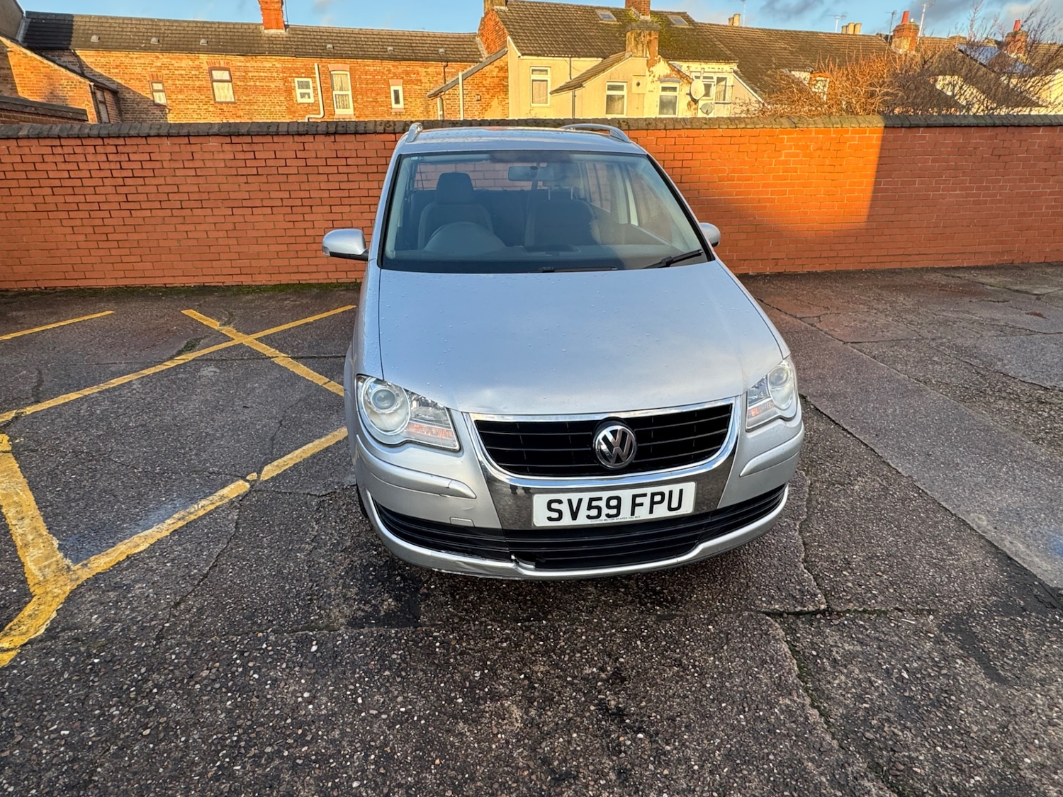 Used Volkswagen Touran 2009 for sale - 77450610: Photo 12