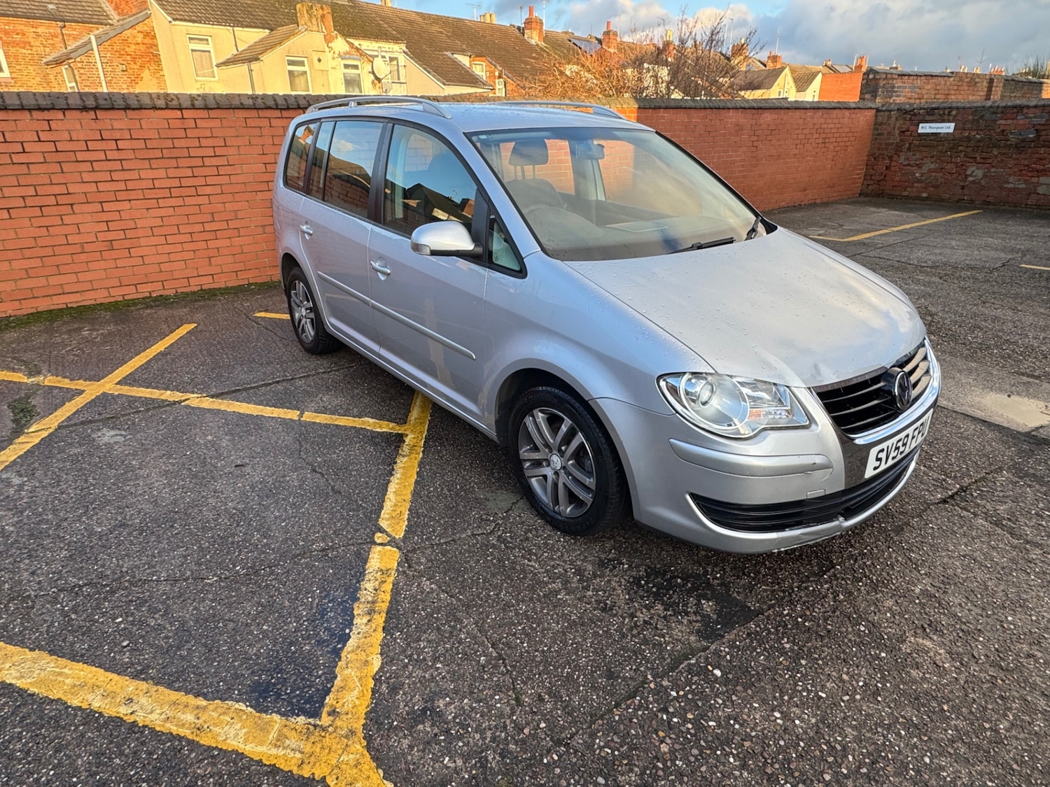 Used Volkswagen Touran 2009 for sale - 77450610: Photo 13