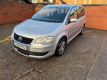 Volkswagen Touran feature image