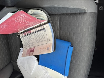 Used Volkswagen Touran 2009 for sale - 77450610: Photo