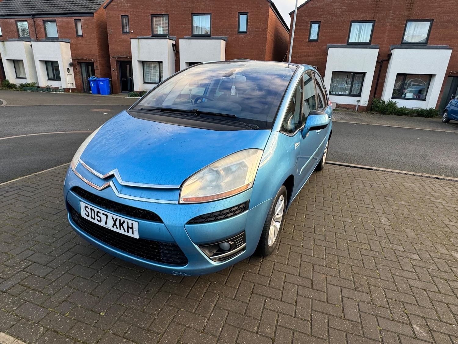 Vehicle 1