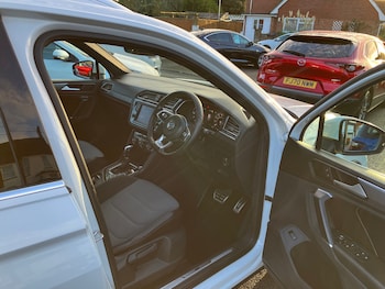 Used Volkswagen Tiguan 2017 for sale - 76438907: Photo