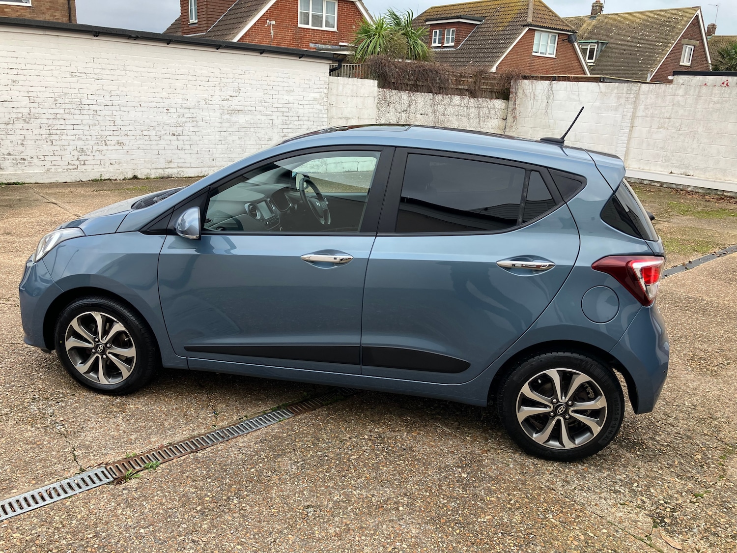 Used Hyundai i10 2018 for sale - 76526926: Photo 10