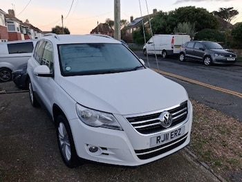 Used Volkswagen Tiguan 2011 for sale - 76520289: Photo