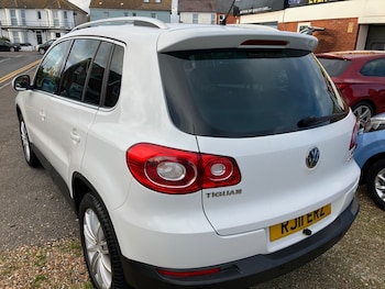 Used Volkswagen Tiguan 2011 for sale - 76520289: Photo