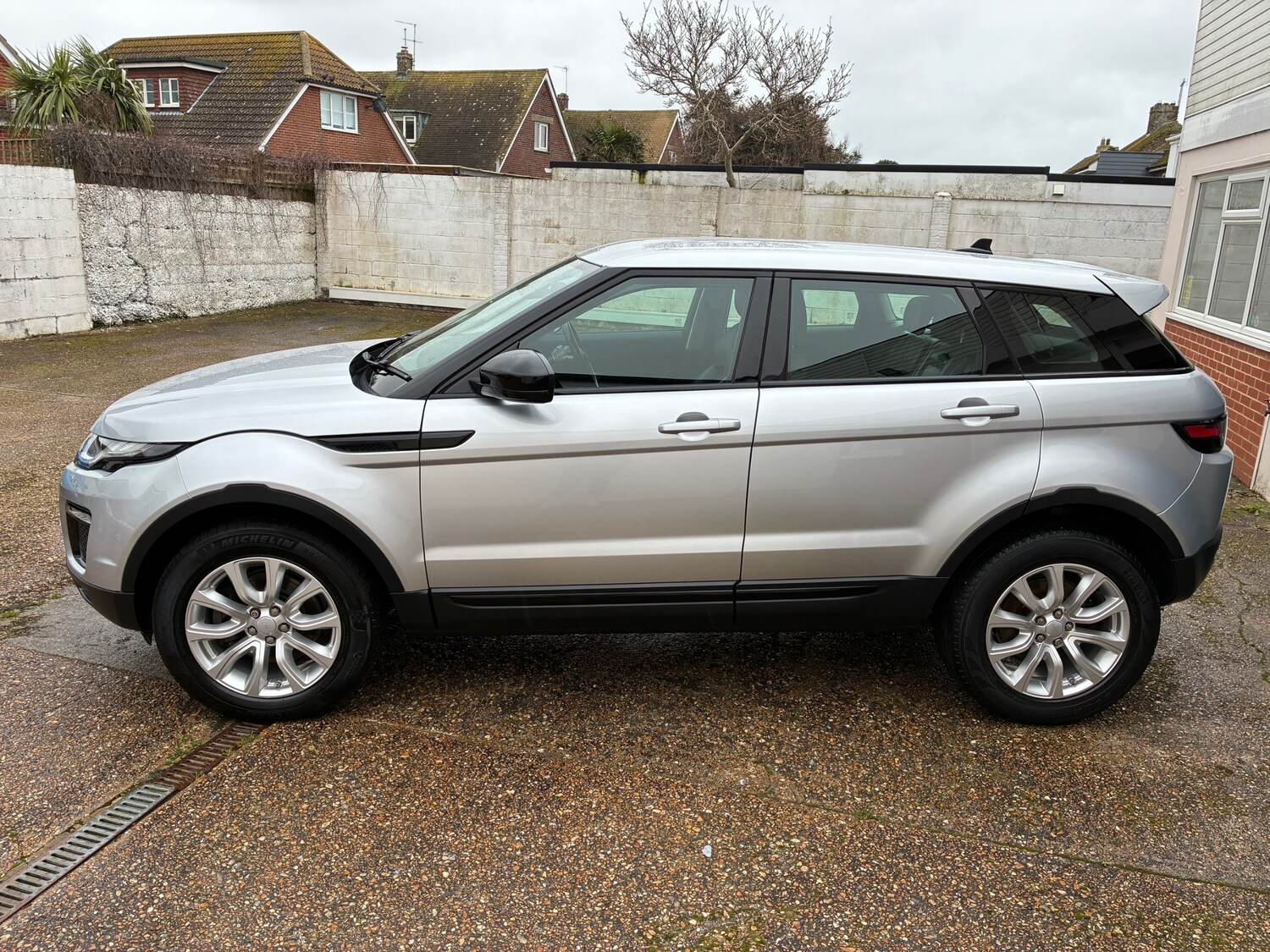 Used Land Rover Range Rover Evoque 2016 for sale - 77813447: Photo 9