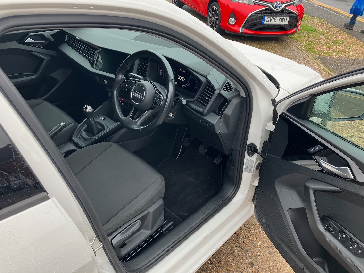 Used Audi A1 2018 for sale - 76697864: Photo 2