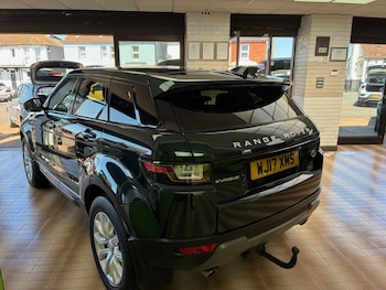 Used Land Rover Range Rover Evoque 2017 for sale - 78726757: Photo