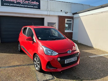 2018 (68) - Premium SE Hatchback 1.2 5 Dr Petrol Auto Euro 6 (87 ps)