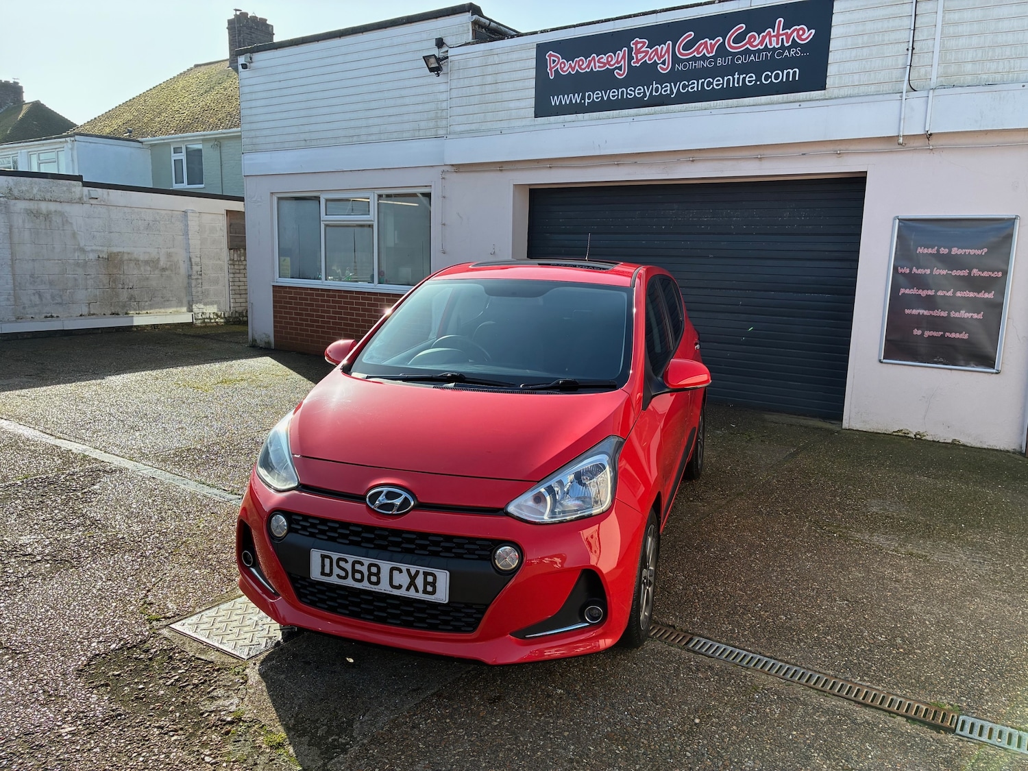 Used Hyundai i10 2018 for sale - 77662618: Photo 5