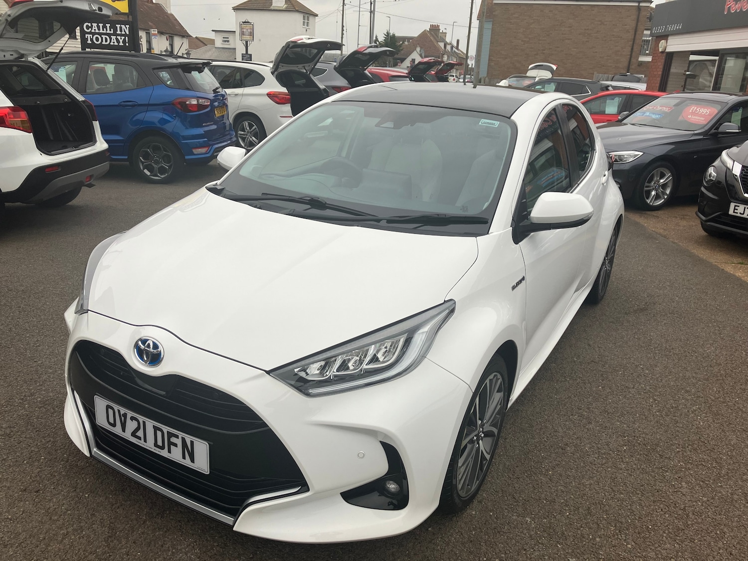 Used Toyota Yaris 2021 for sale - 76232348: Photo 5
