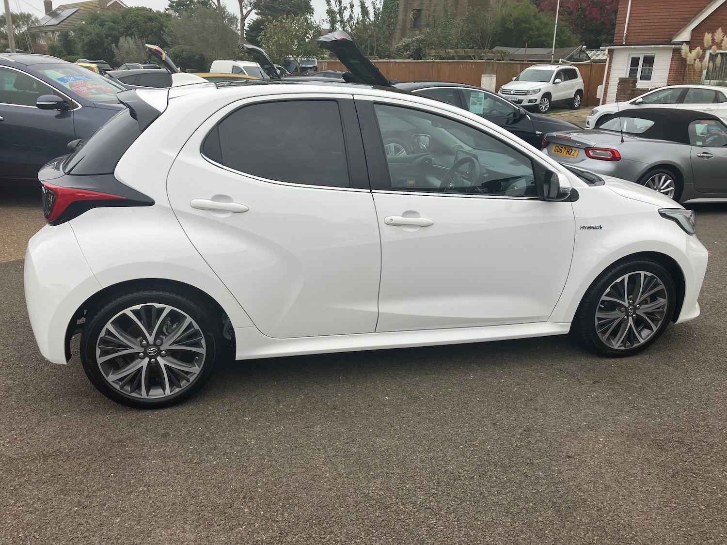 Used Toyota Yaris 2021 for sale - 76232348: Photo 7