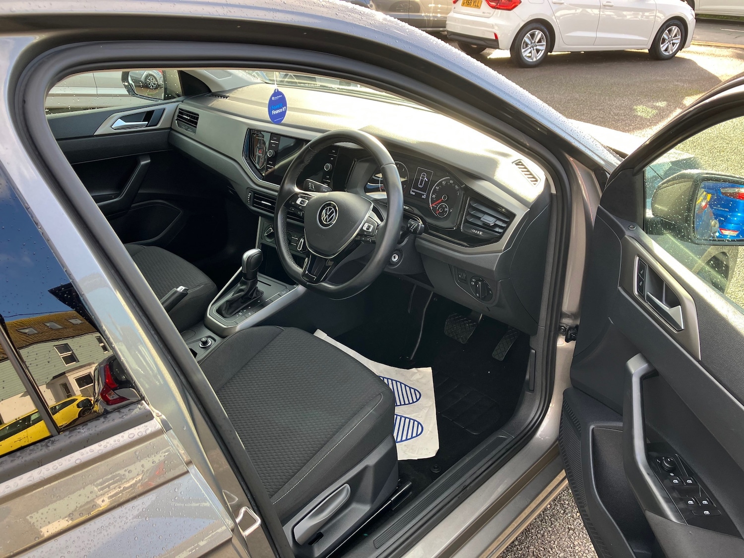 Used Volkswagen Polo 2021 for sale - 76783311: Photo 2