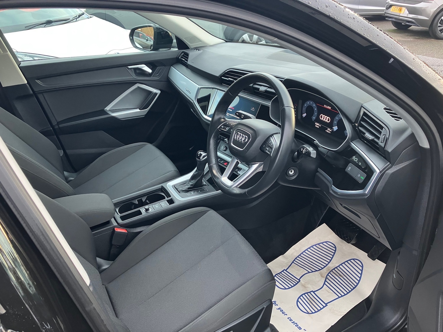 Used Audi Q3 2021 for sale - 77764219: Photo 2