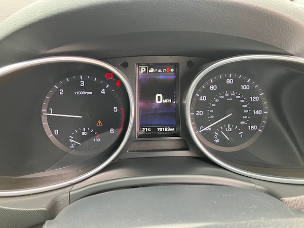 Used Hyundai Santa Fe 2016 for sale - 75713641: Photo 12