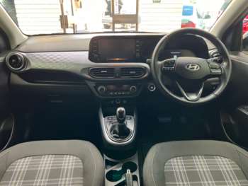 Used Hyundai i10 2023 for sale - 74950537: Photo