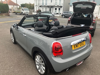 Used MINI Convertible 2017 for sale - 76232323: Photo 4