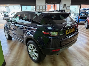 Used Land Rover Range Rover Evoque 2018 for sale - 79179746: Photo